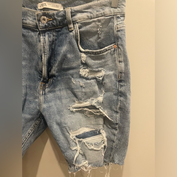 Zara Men Denim Ripped Cut Off Jean Denim Shorts - Picture 3 of 7